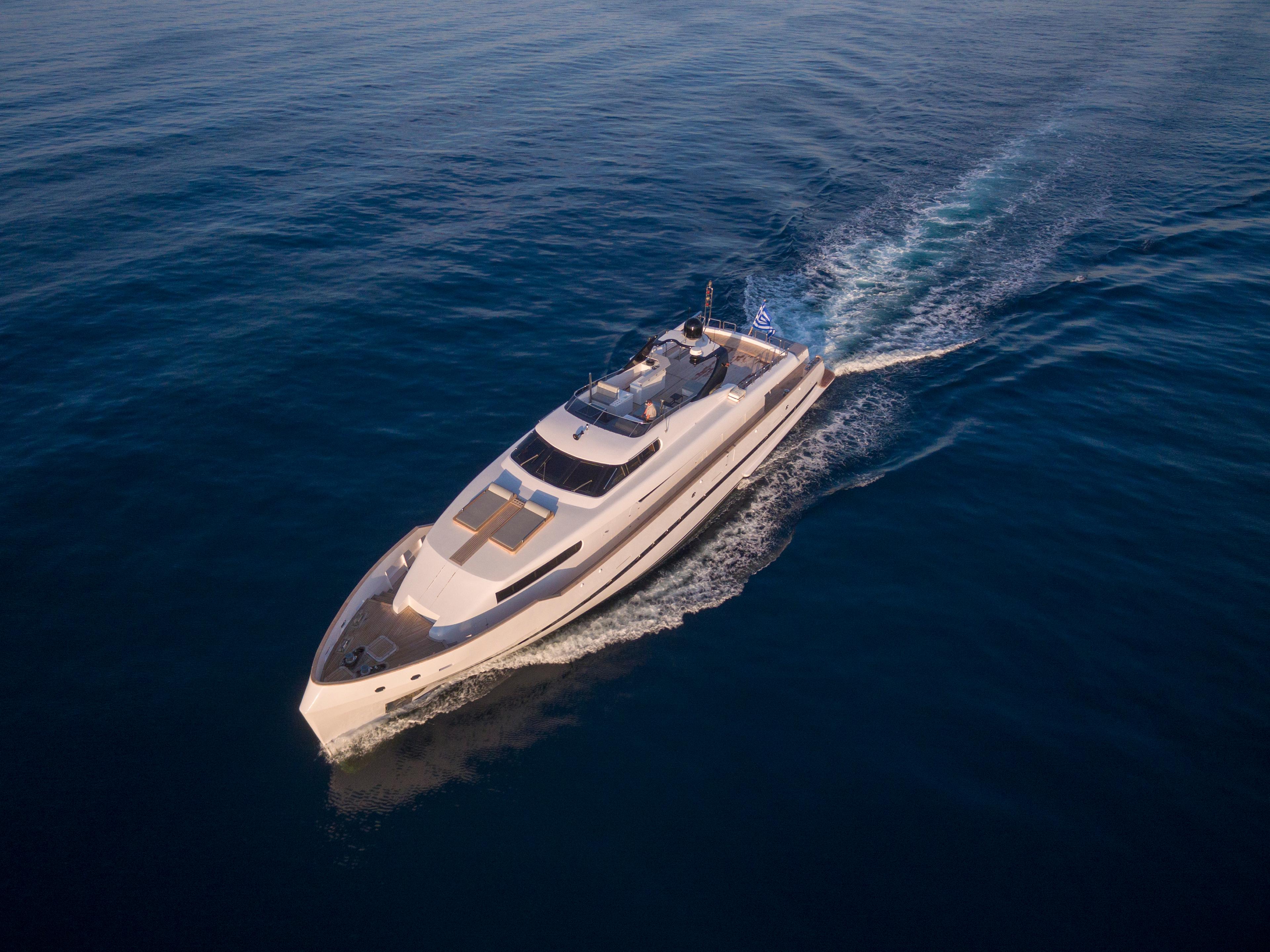 Bugari 100 - 5 + 2 cab. - Project Steel, picture 3