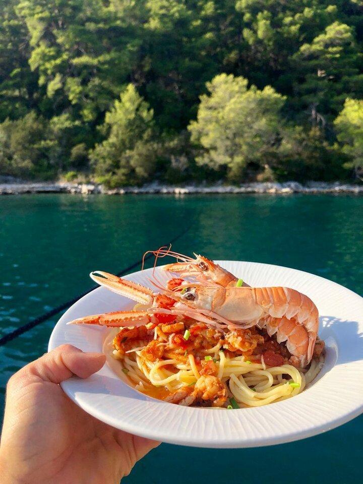 Lagoon 620 - 5 + 2 cab.	, picture 15