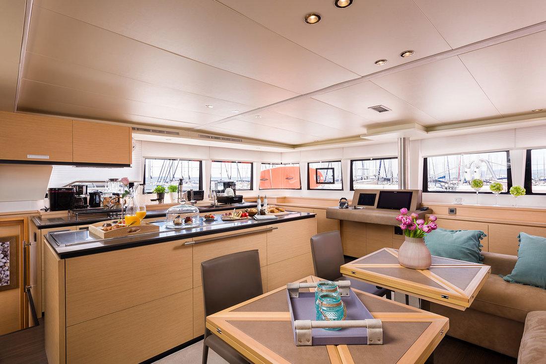 Lagoon 620 - 5 + 2 cab.	, picture 19