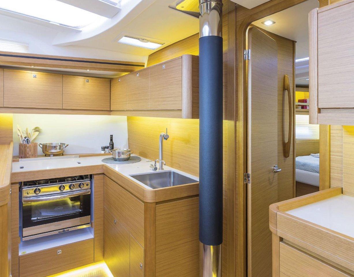 Dufour 520 GL - HAWK, picture 7