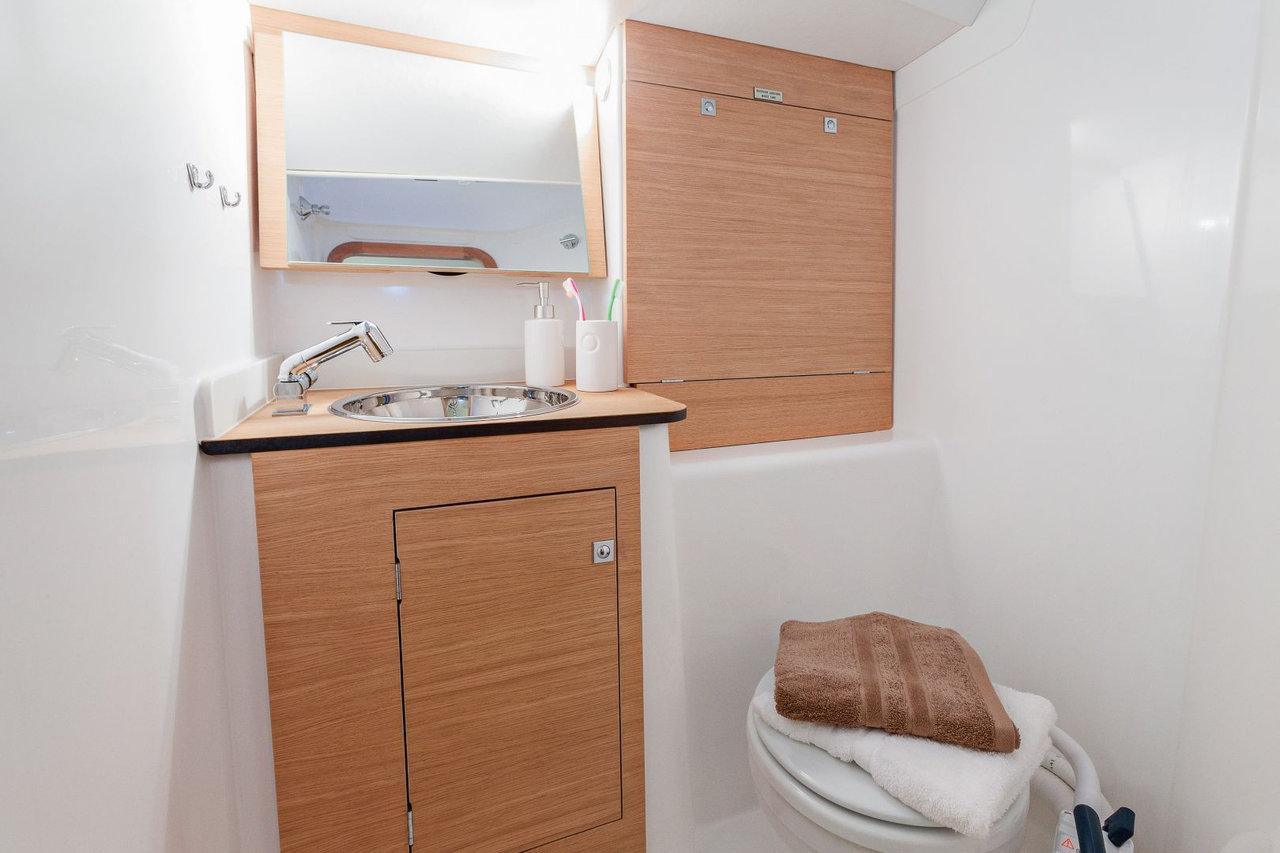 Dufour 360 GL - 3 cab., picture 7