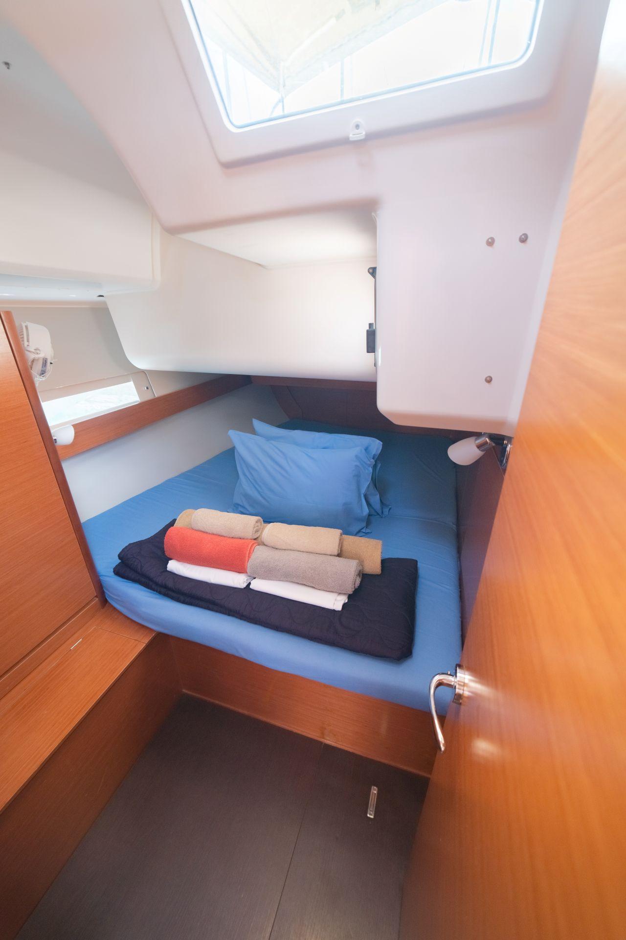 Dufour 460 GL - 5 cab., picture 7