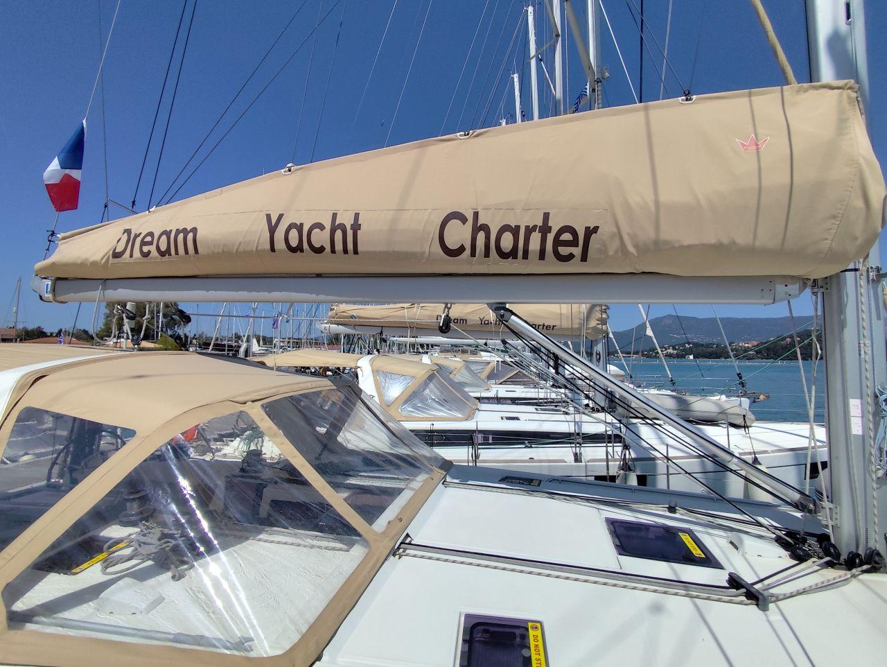 Oceanis 48 - 5 cab., picture 4