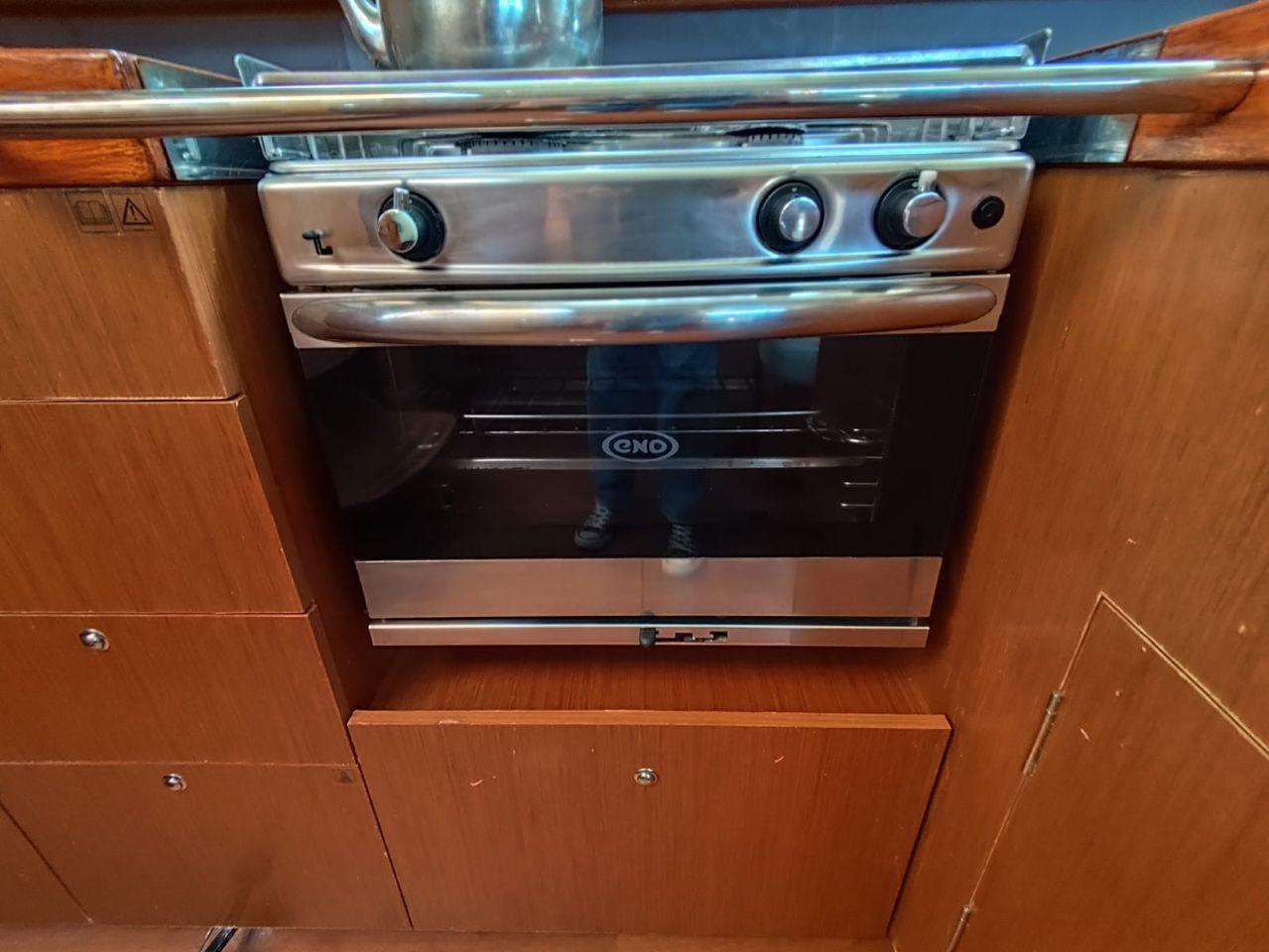 Oceanis 41.1, picture 6