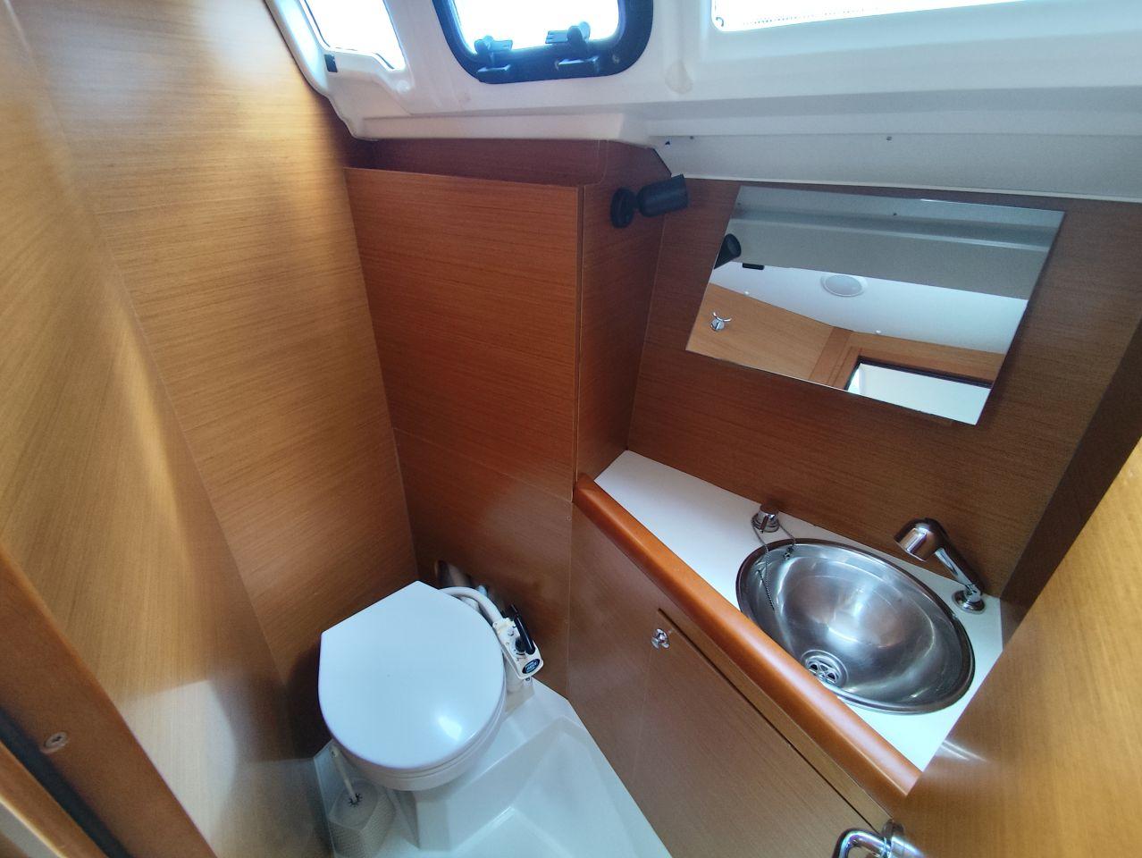 Sun Odyssey 349 - 3 cab., picture 14
