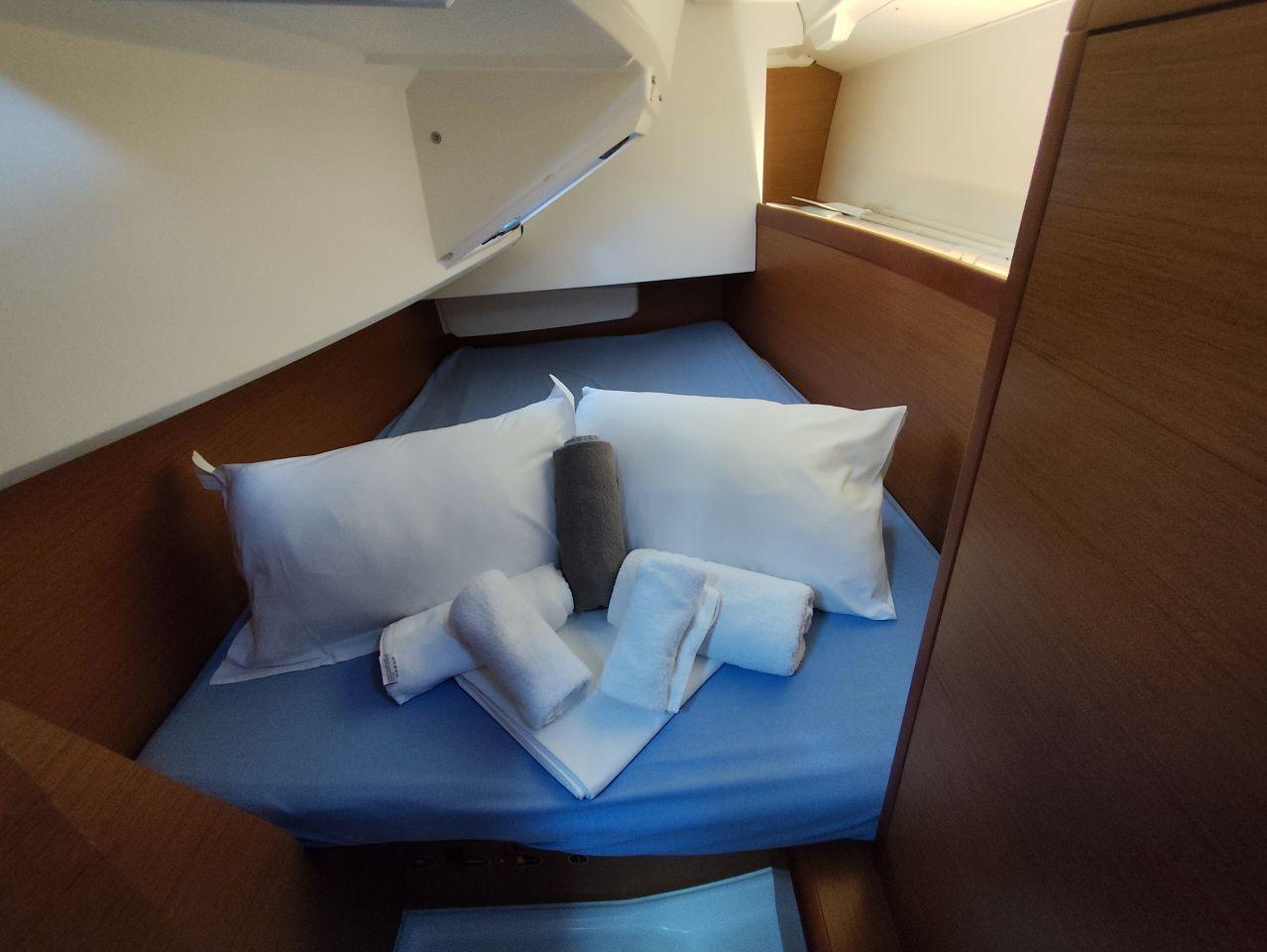 Sun Odyssey 349 - 3 cab., picture 12