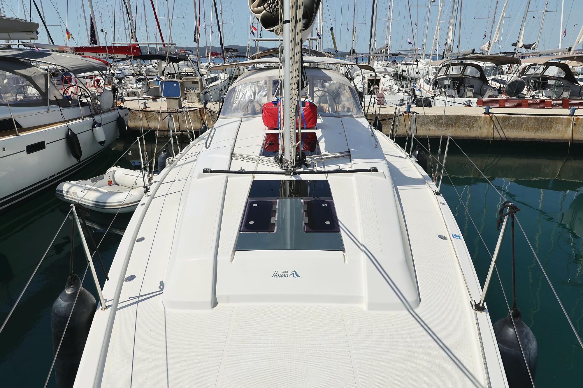 Hanse 388, picture 7
