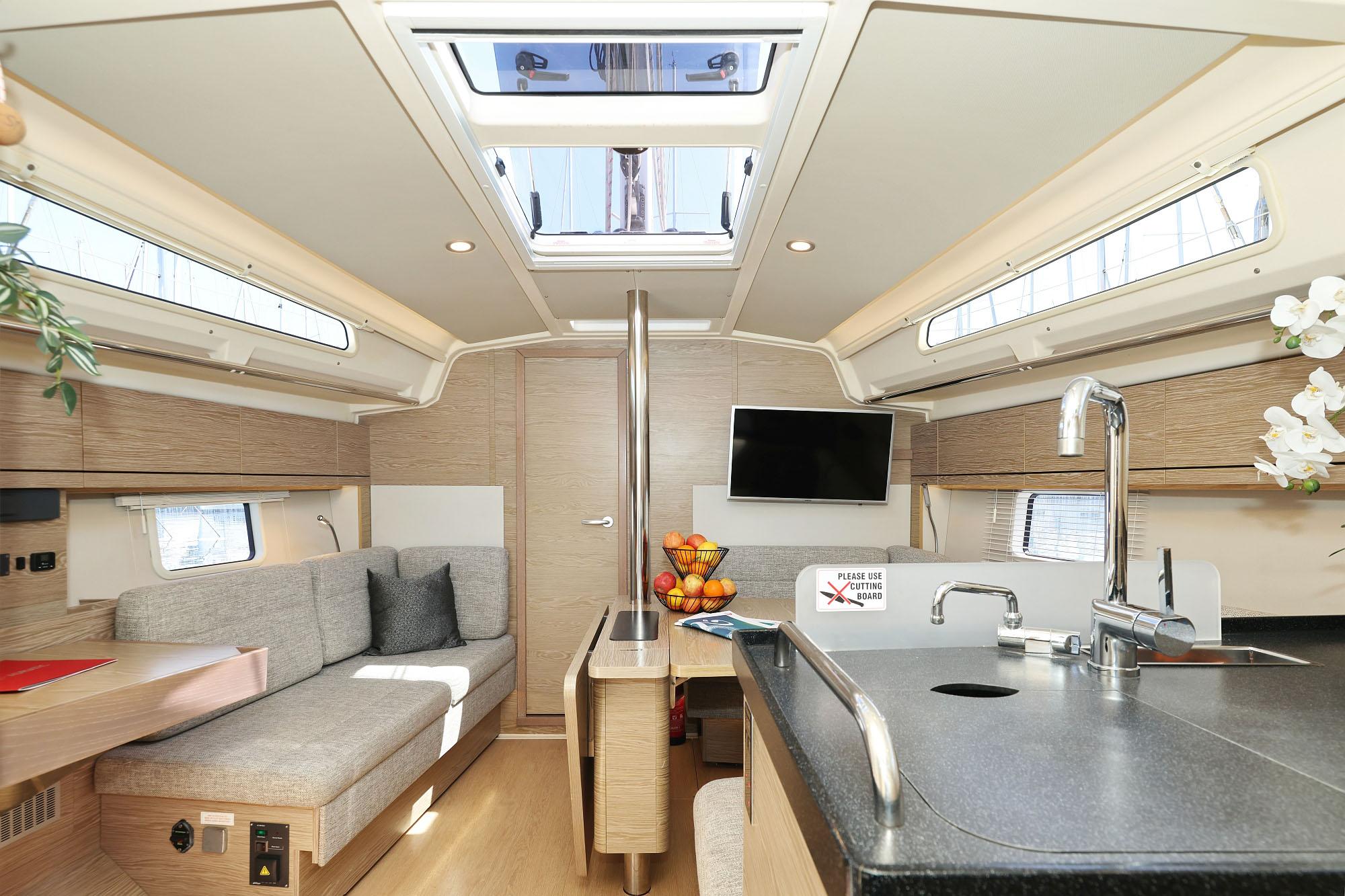 Hanse 388, picture 9