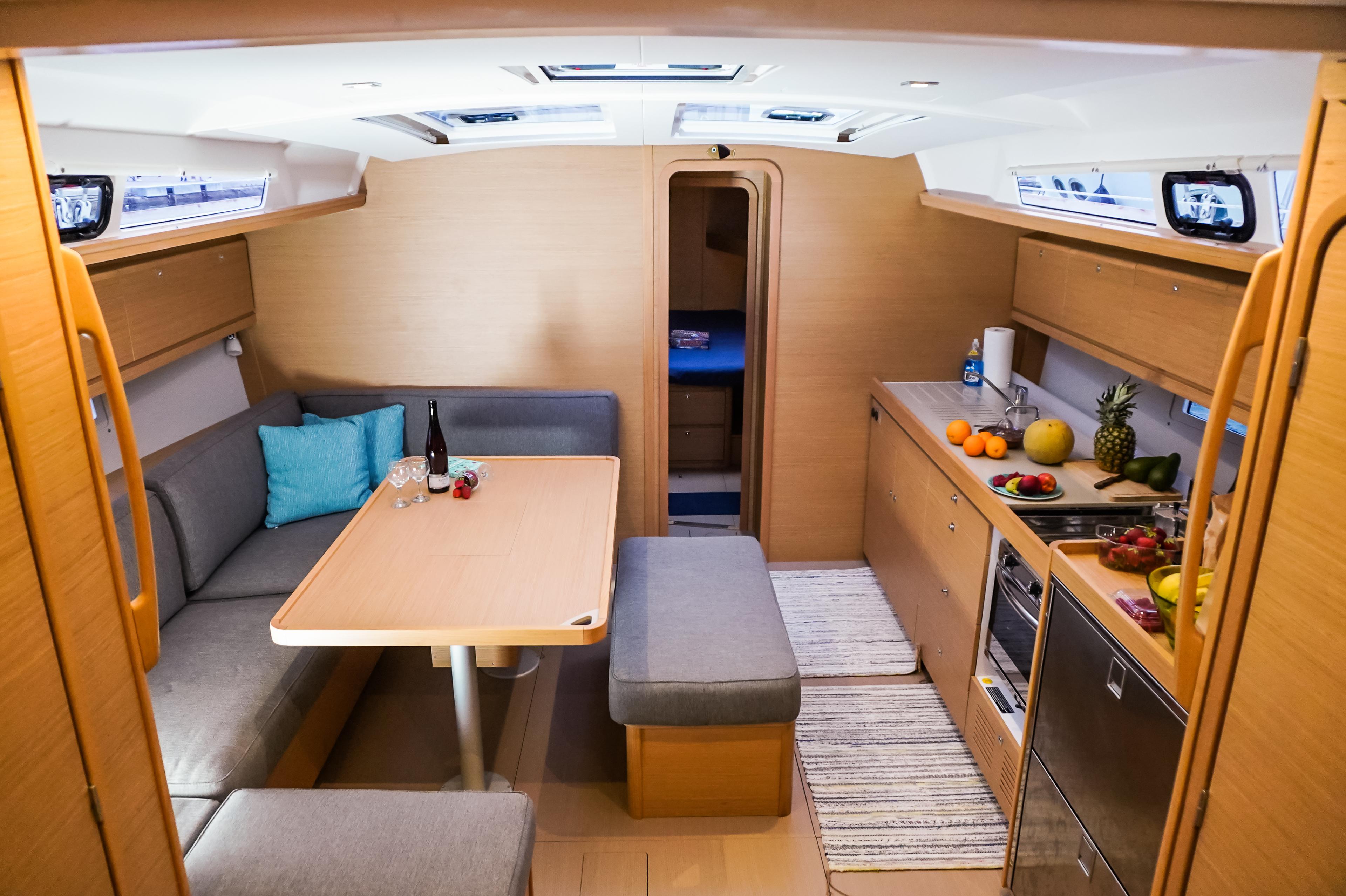 Dufour 460 GL, picture 8