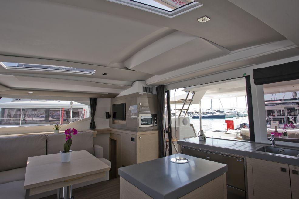 Fountaine Pajot Saona 47 Quintet - 5 + 1 cab. - FREJA, picture 12