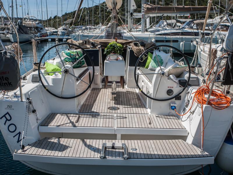 Dufour 350 GL, picture 3