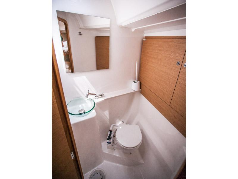 Dufour 460 GL, picture 19