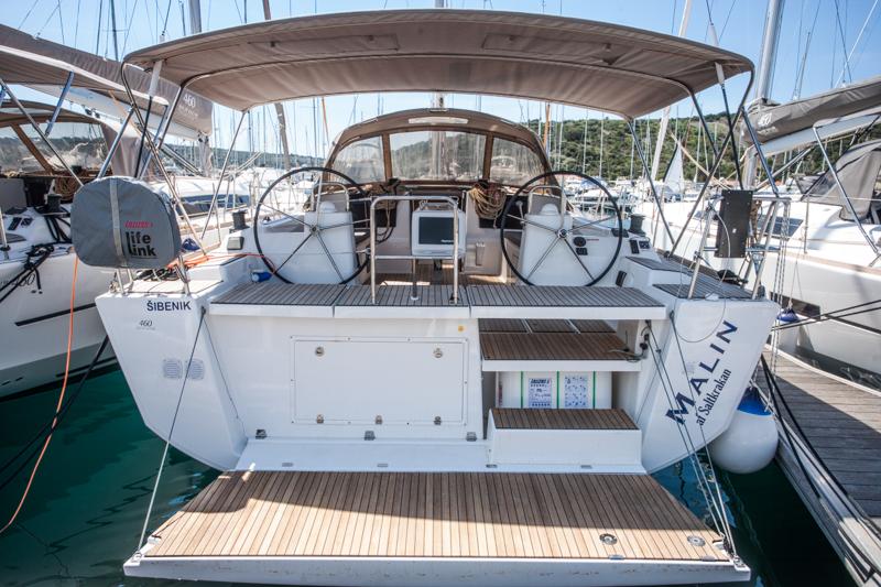 Dufour 460 GL - 3 cab., picture 3