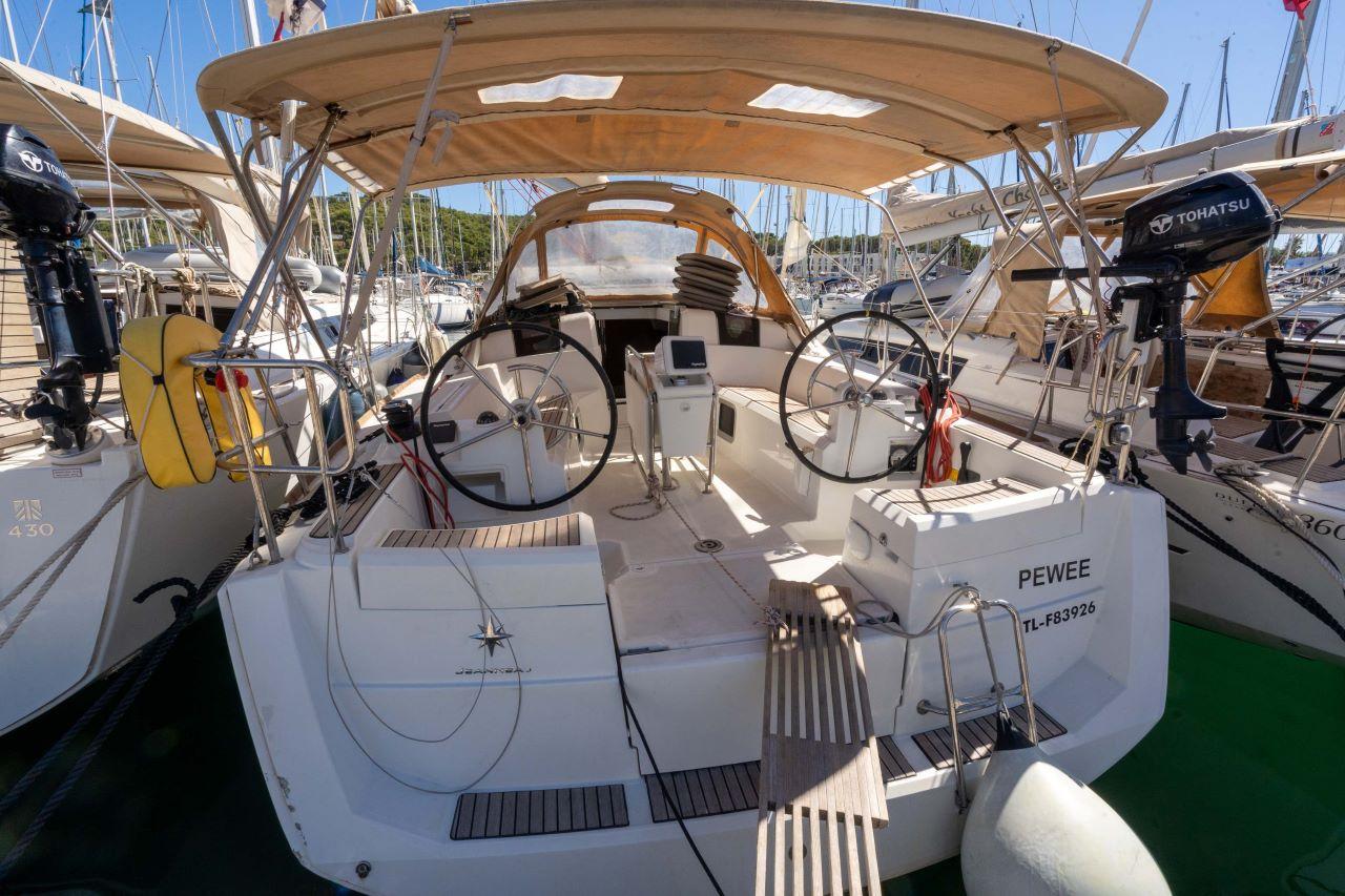 Sun Odyssey 389 - PEWEE, picture 1