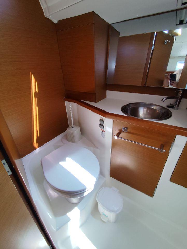 Sun Odyssey 389, picture 19