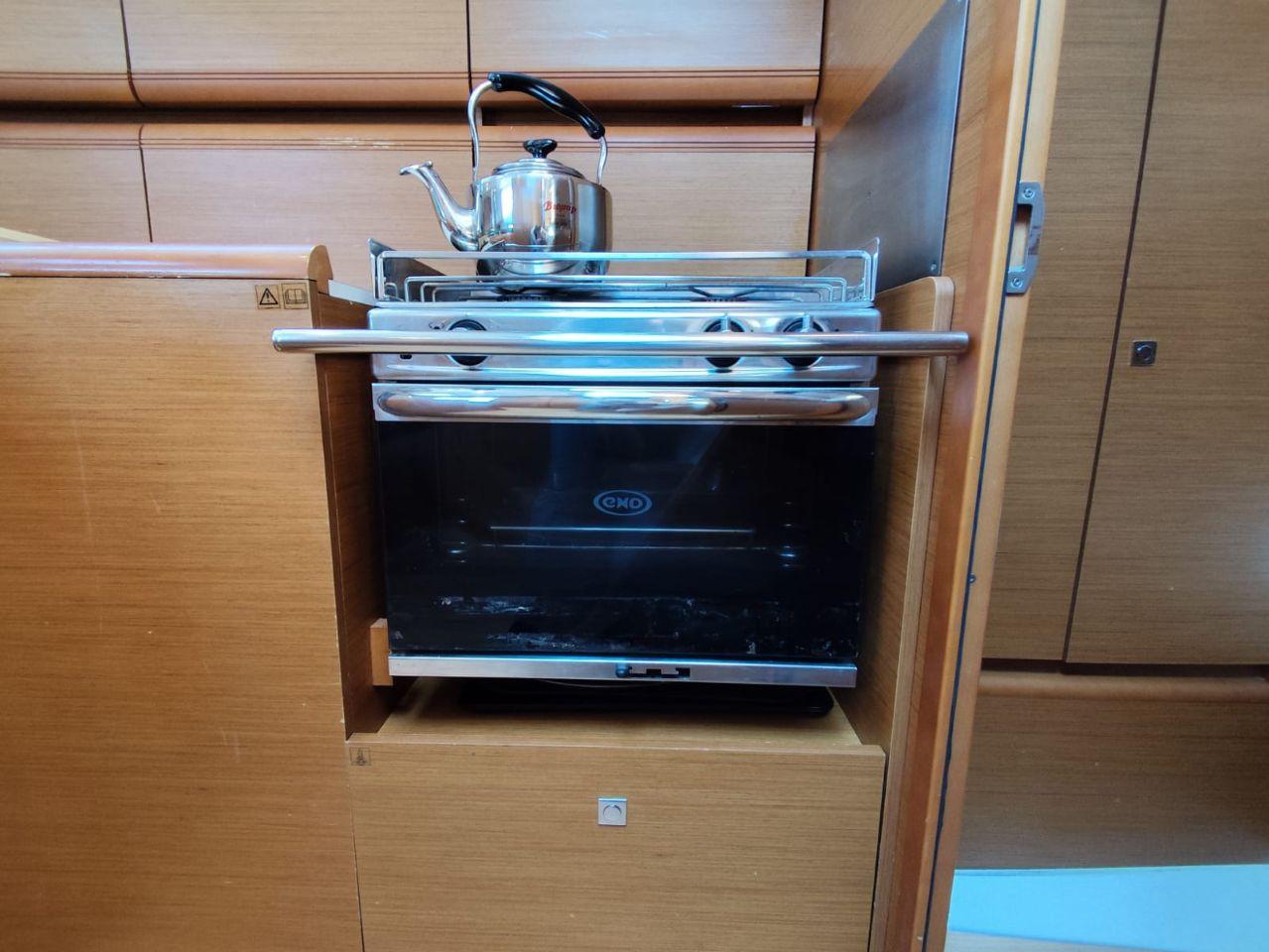 Sun Odyssey 389, picture 15