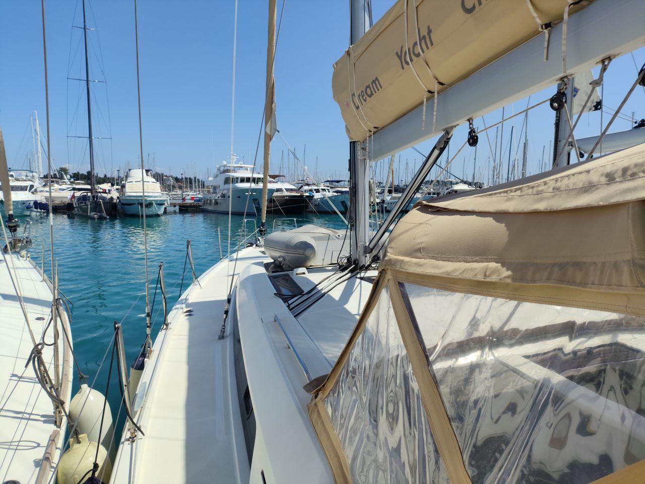 Oceanis 51.1 - 5 + 1 cab., picture 4