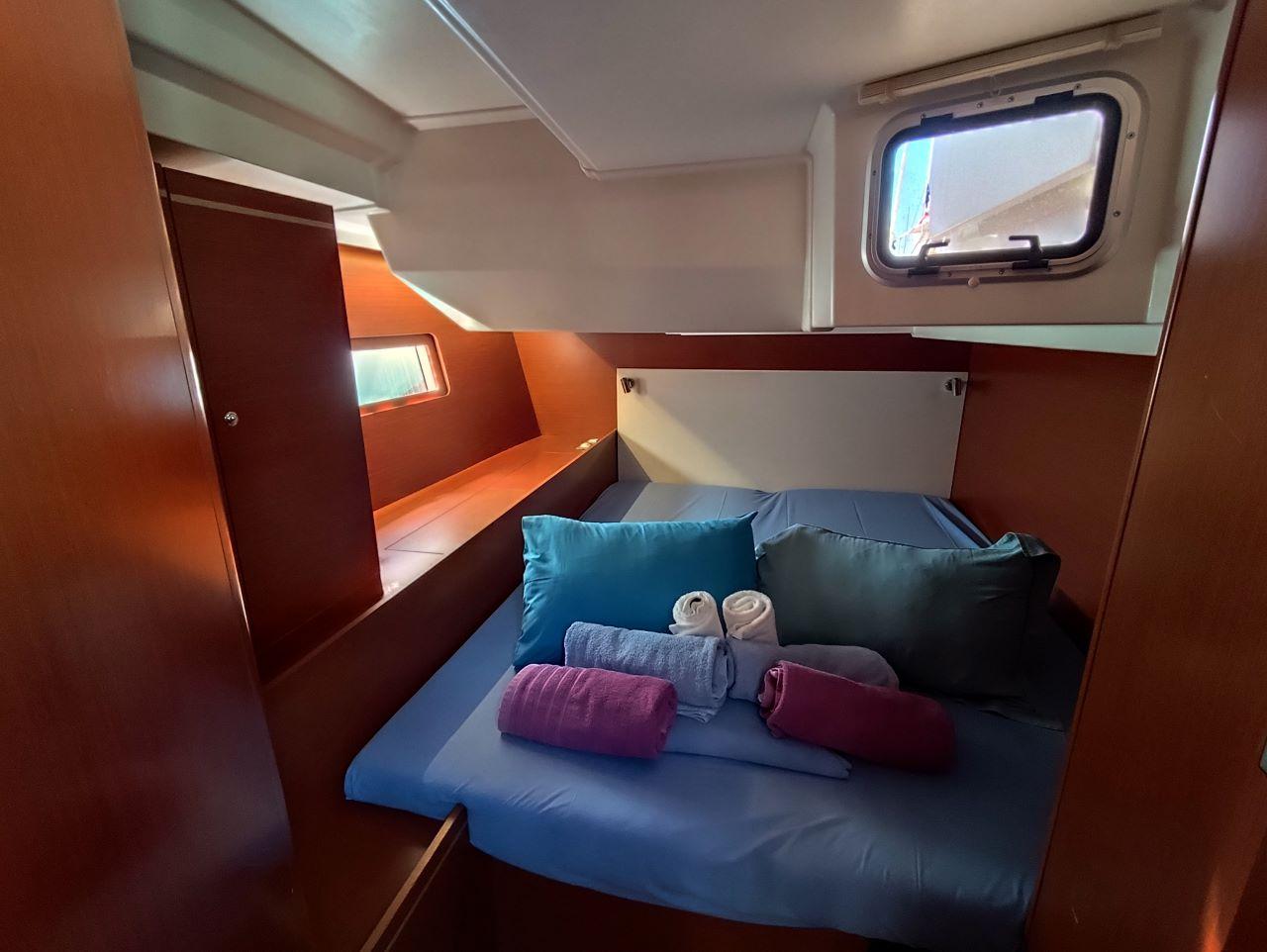 Oceanis 51.1 - 5 + 1 cab., picture 14