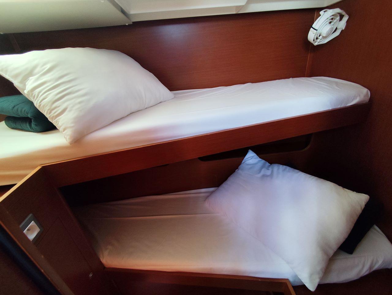 Oceanis 51.1 - 5 + 1 cab., picture 15