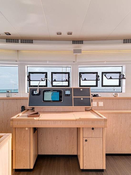 Lagoon 52 F - 6 + 2 cab. - GULL , picture 4