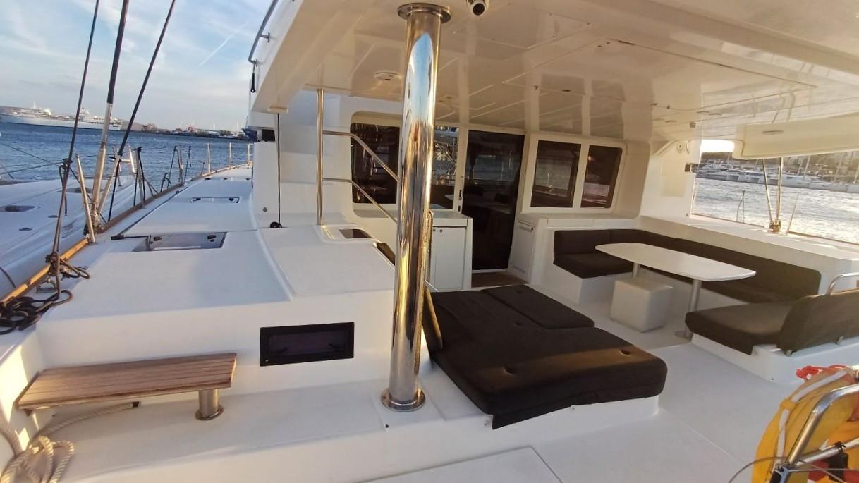 Lagoon 52 F - 6 + 2 cab., picture 4