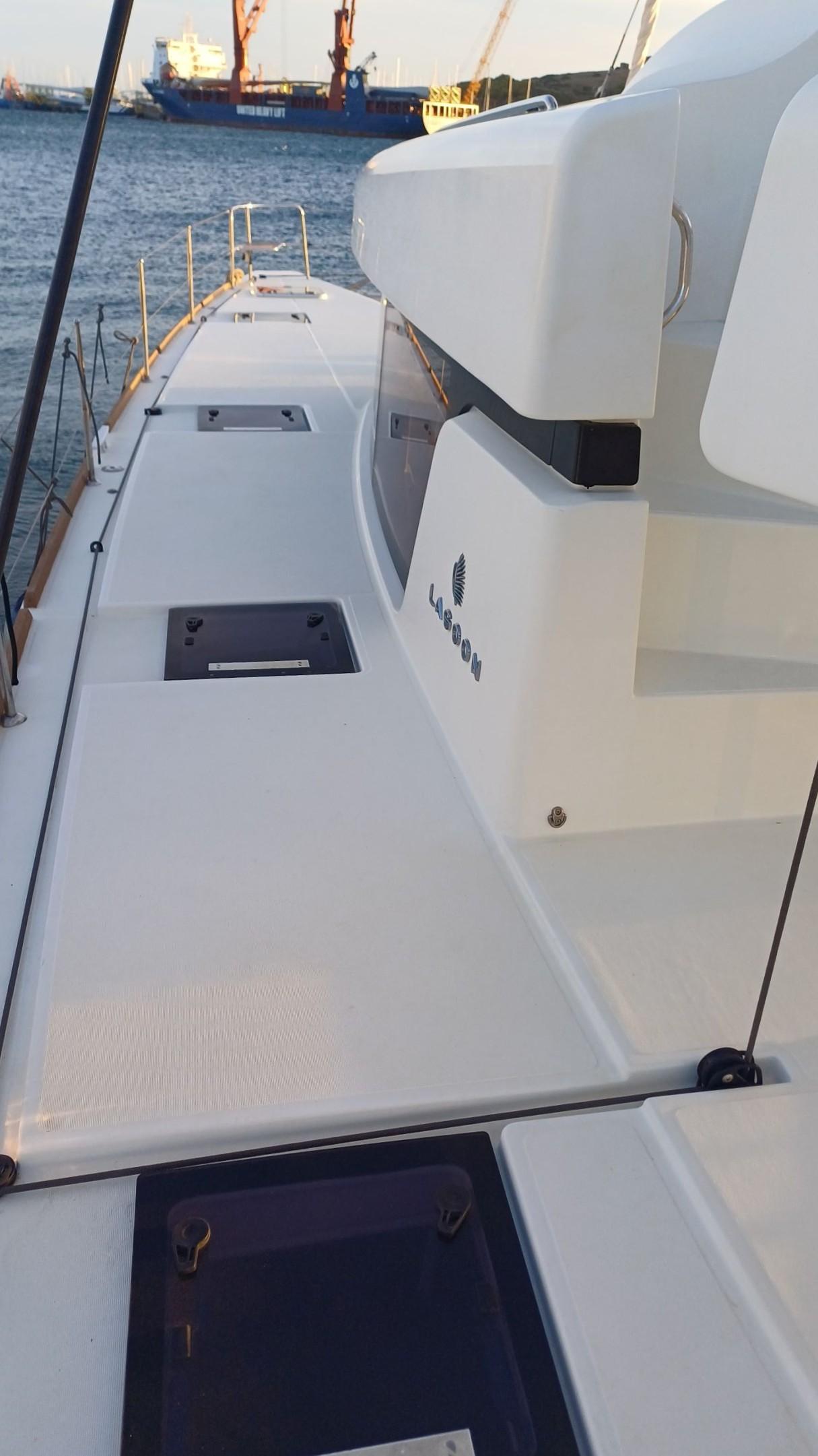 Lagoon 52 F - 6 + 2 cab., picture 5