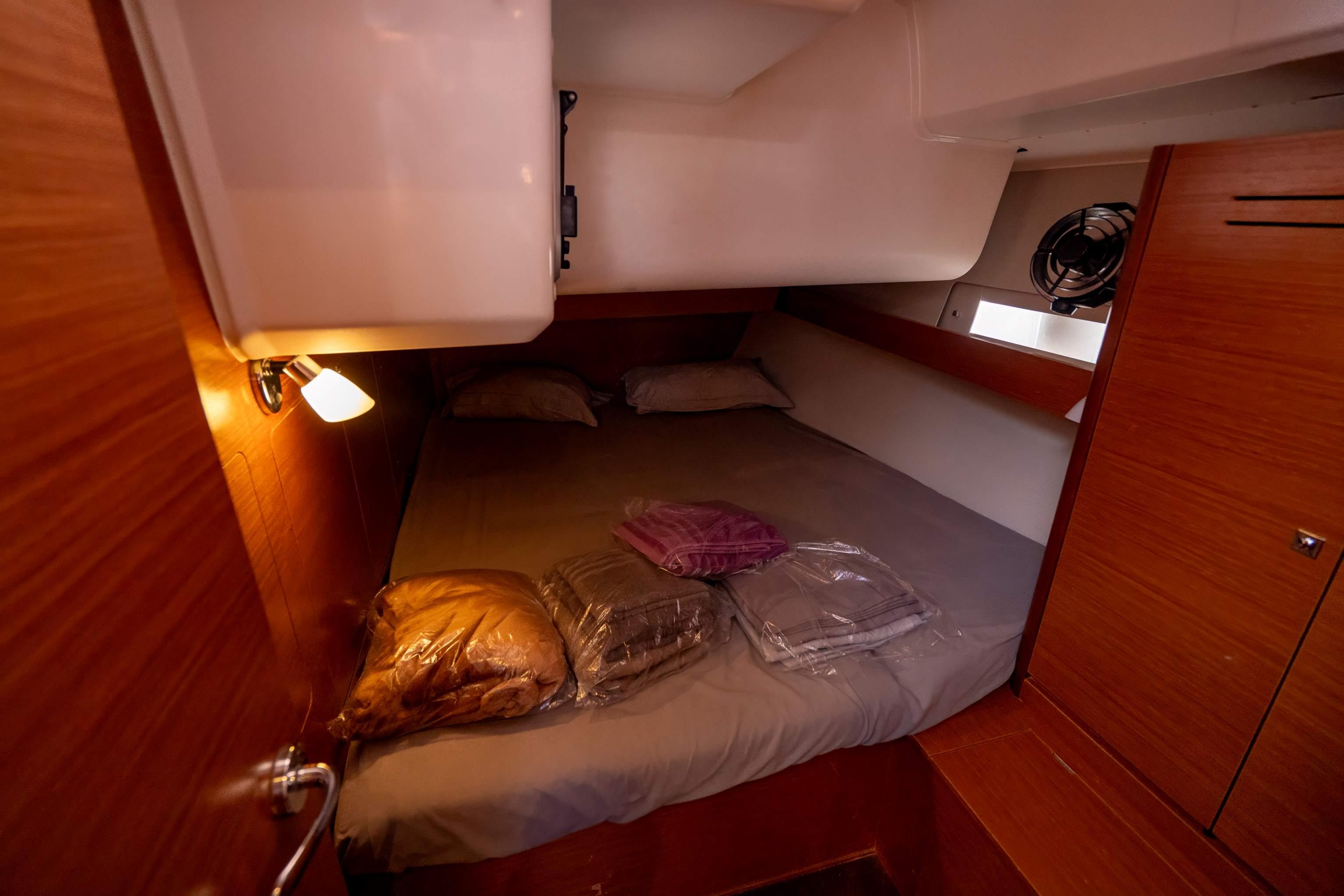 Dufour 460 GL - 5 cab. - DOTTEREL , picture 10