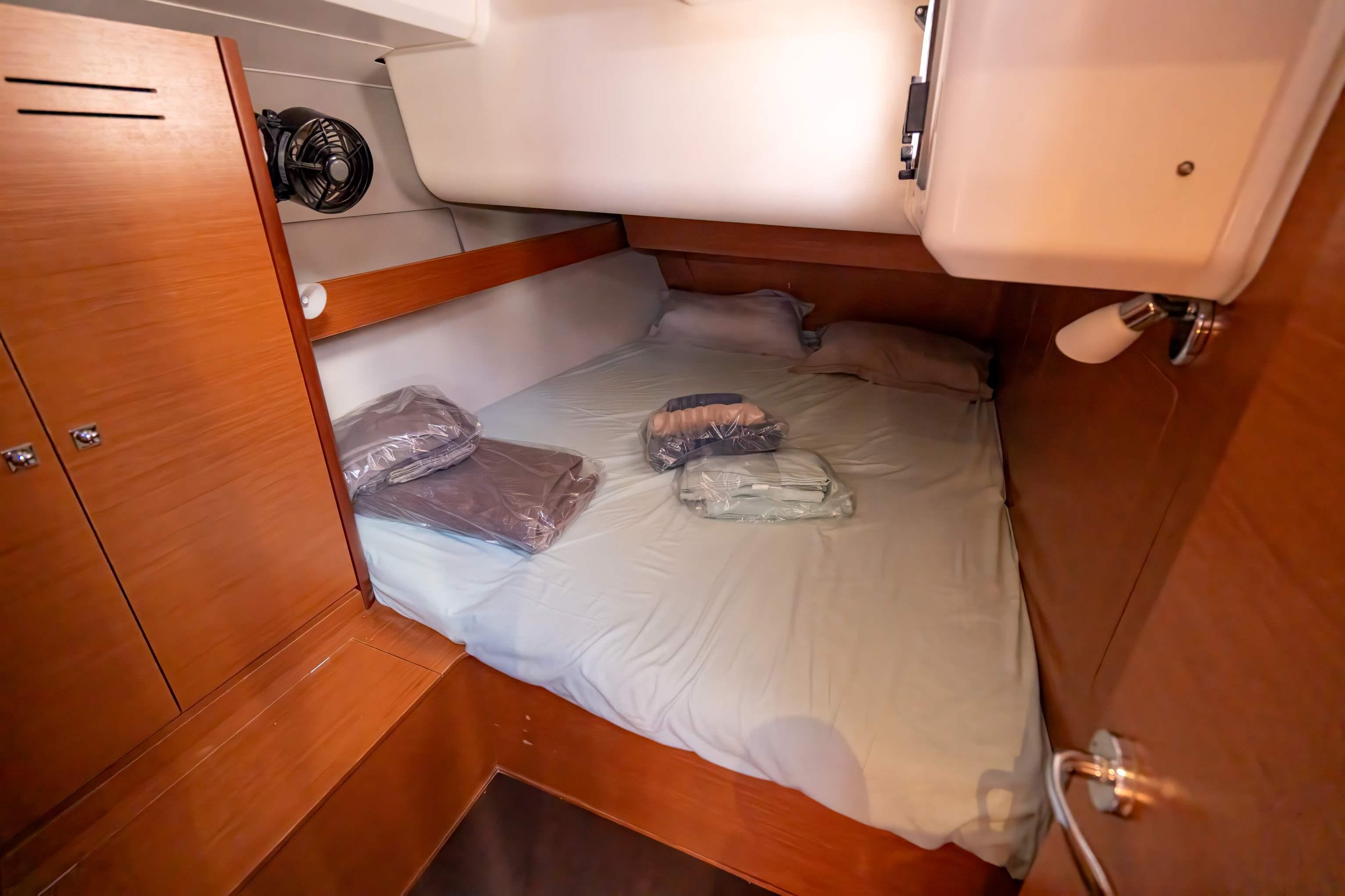 Dufour 460 GL - 5 cab. - DOTTEREL , picture 11