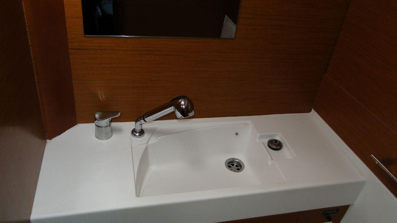 Sun Odyssey 479 - 4 cab., picture 13