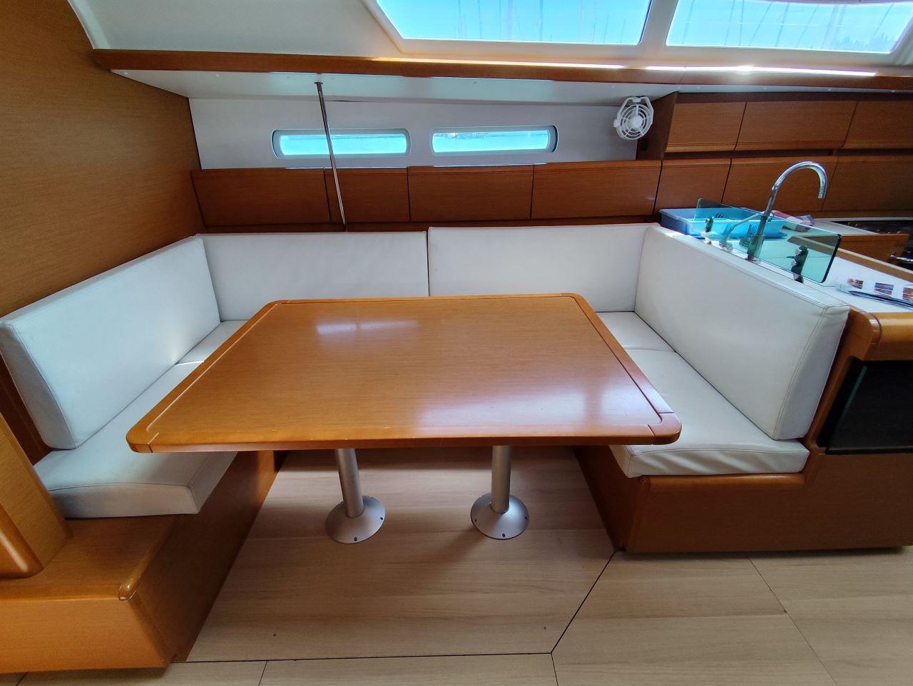 Sun Odyssey 449, picture 9
