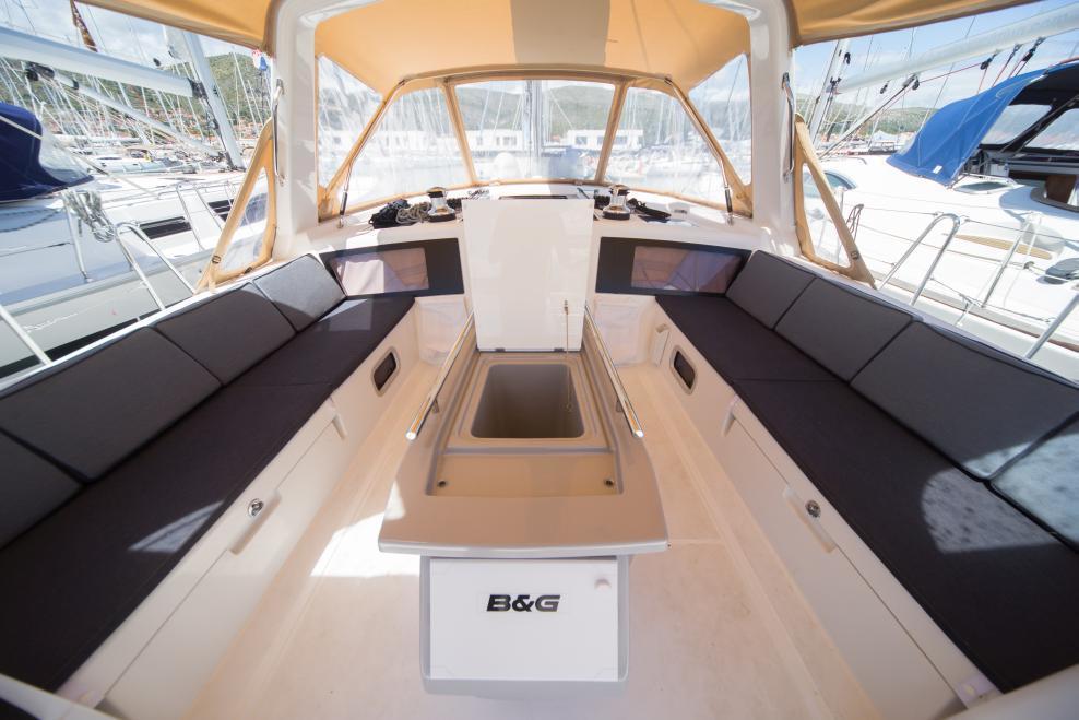 Oceanis 48 - 5 cab., picture 9