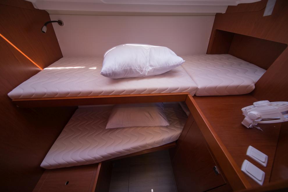 Oceanis 48 - 5 cab., picture 5