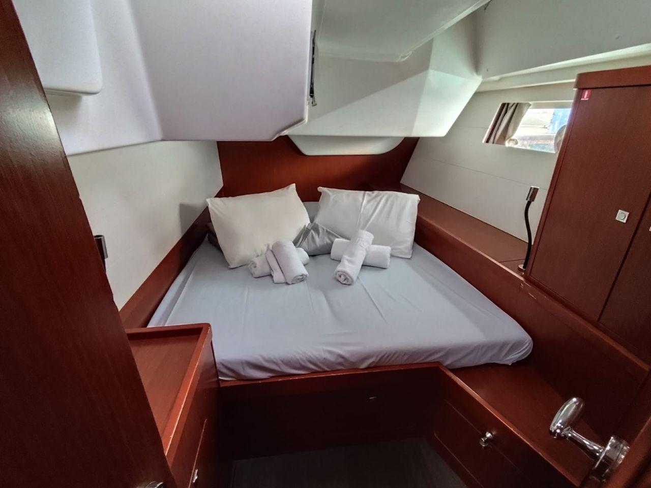 Oceanis 48 - 5 cab., picture 9