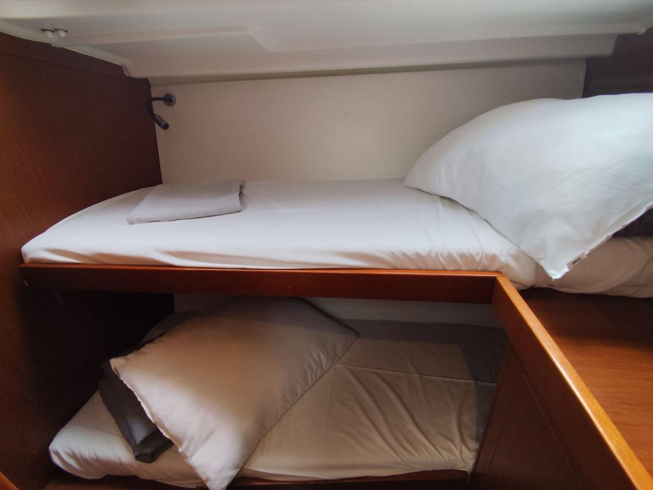 Oceanis 48 - 5 cab., picture 10