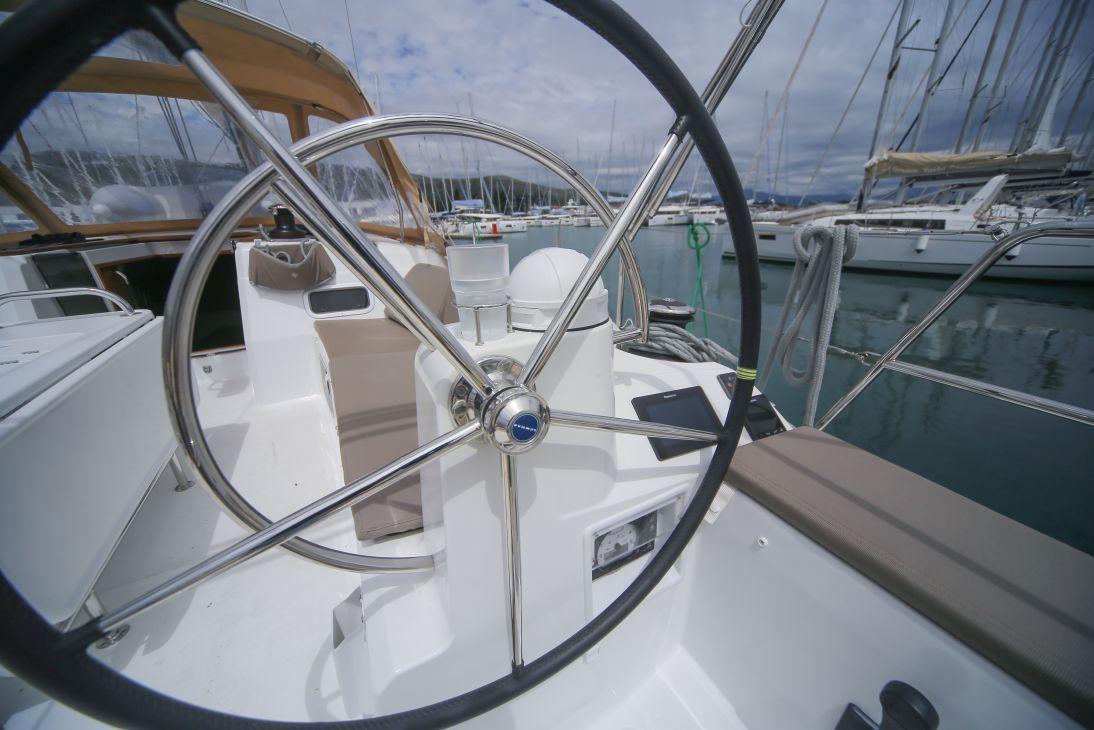 Sun Odyssey 519 - 5 + 1 cab., picture 17