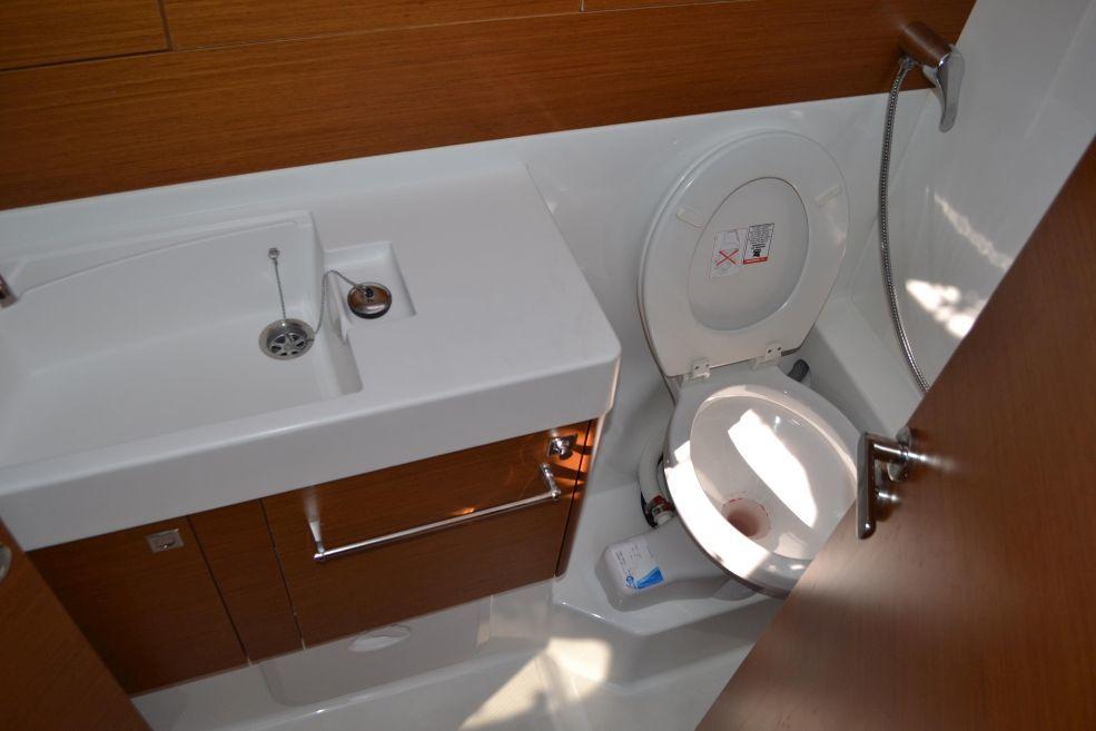 Sun Odyssey 519 - 5 + 1 cab., picture 8