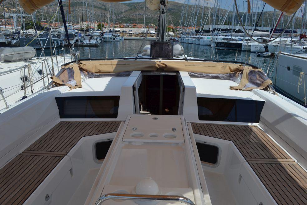 Oceanis 51.1 - 5 + 1 cab., picture 3