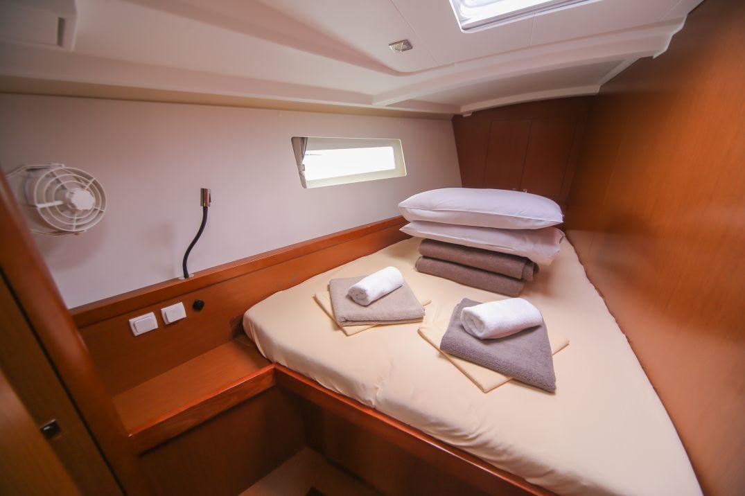 Oceanis 45 - 4 cab. - STRAUSS , picture 13