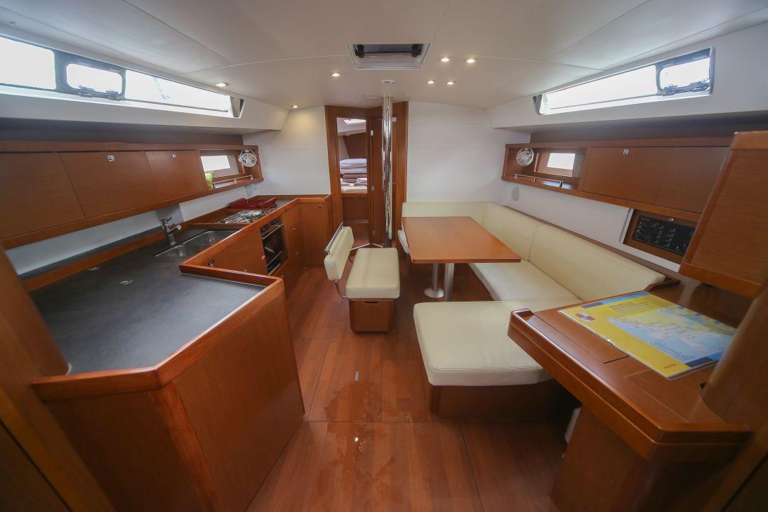 Oceanis 45 - 4 cab. - STRAUSS , picture 8