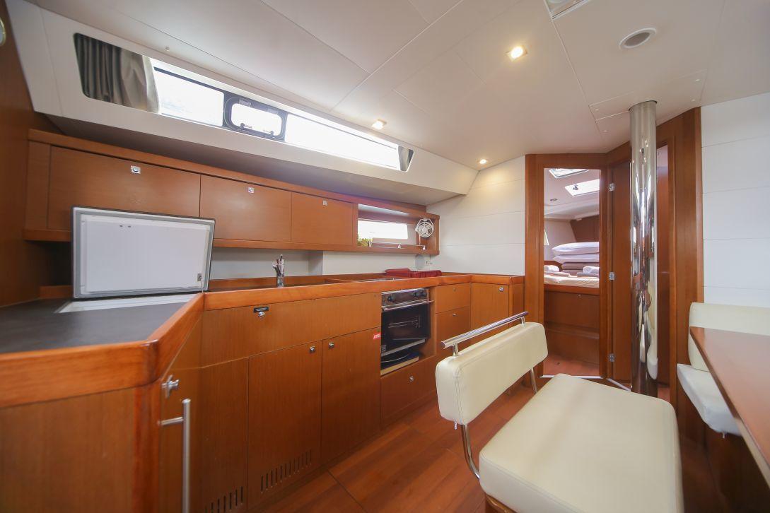 Oceanis 45 - 4 cab. - STRAUSS , picture 9