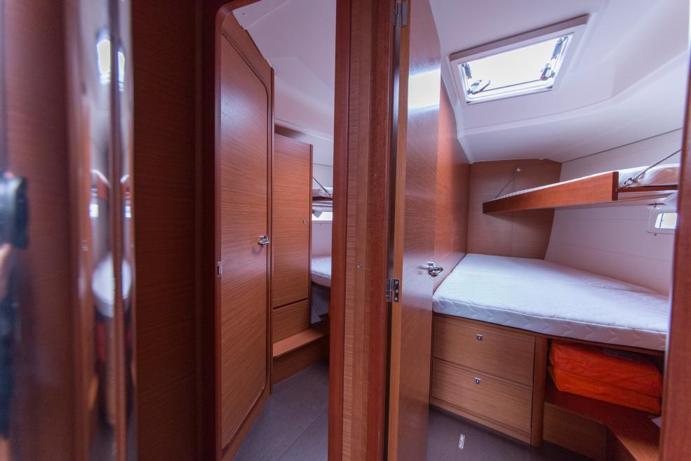 Dufour 460 GL, picture 5