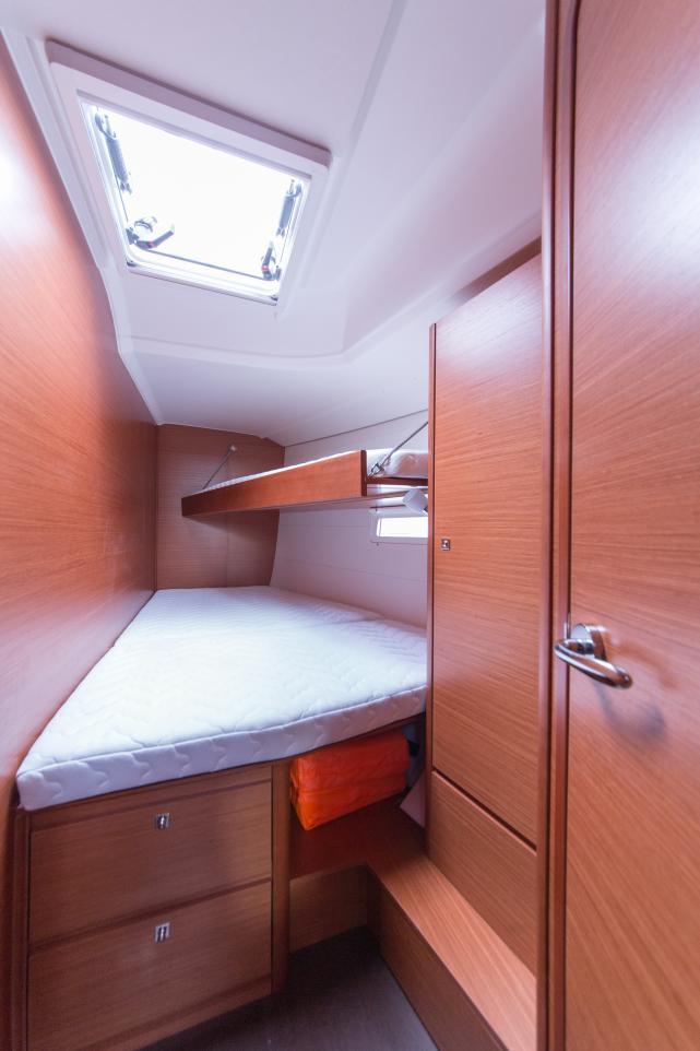 Dufour 460 GL, picture 7