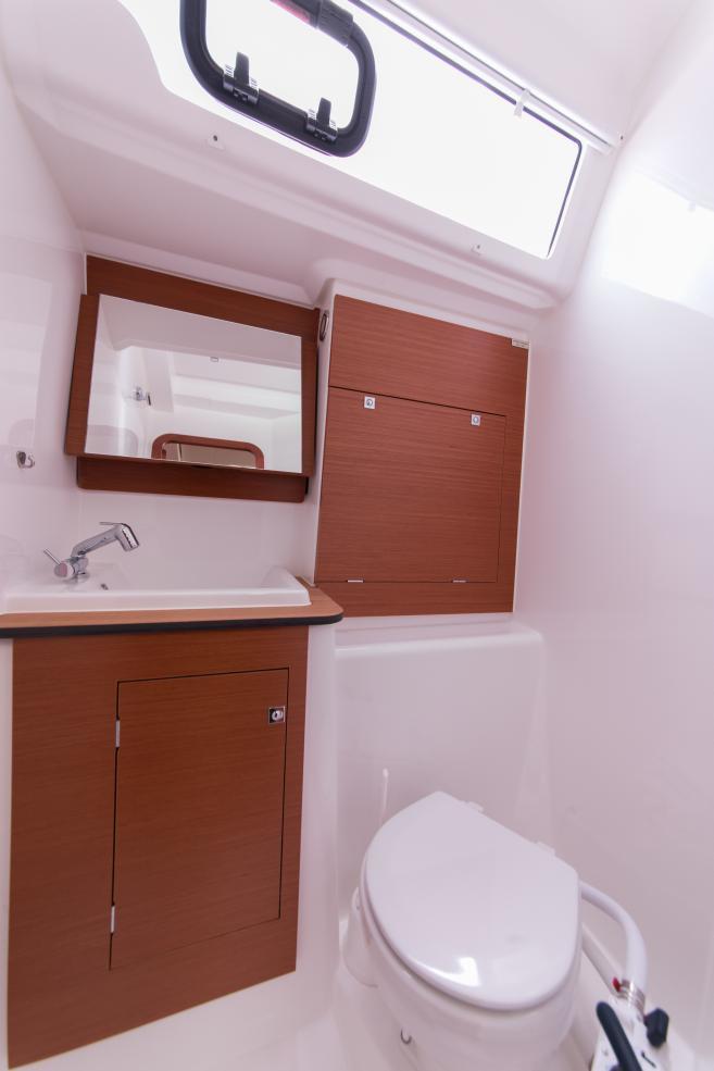 Dufour 460 GL, picture 16