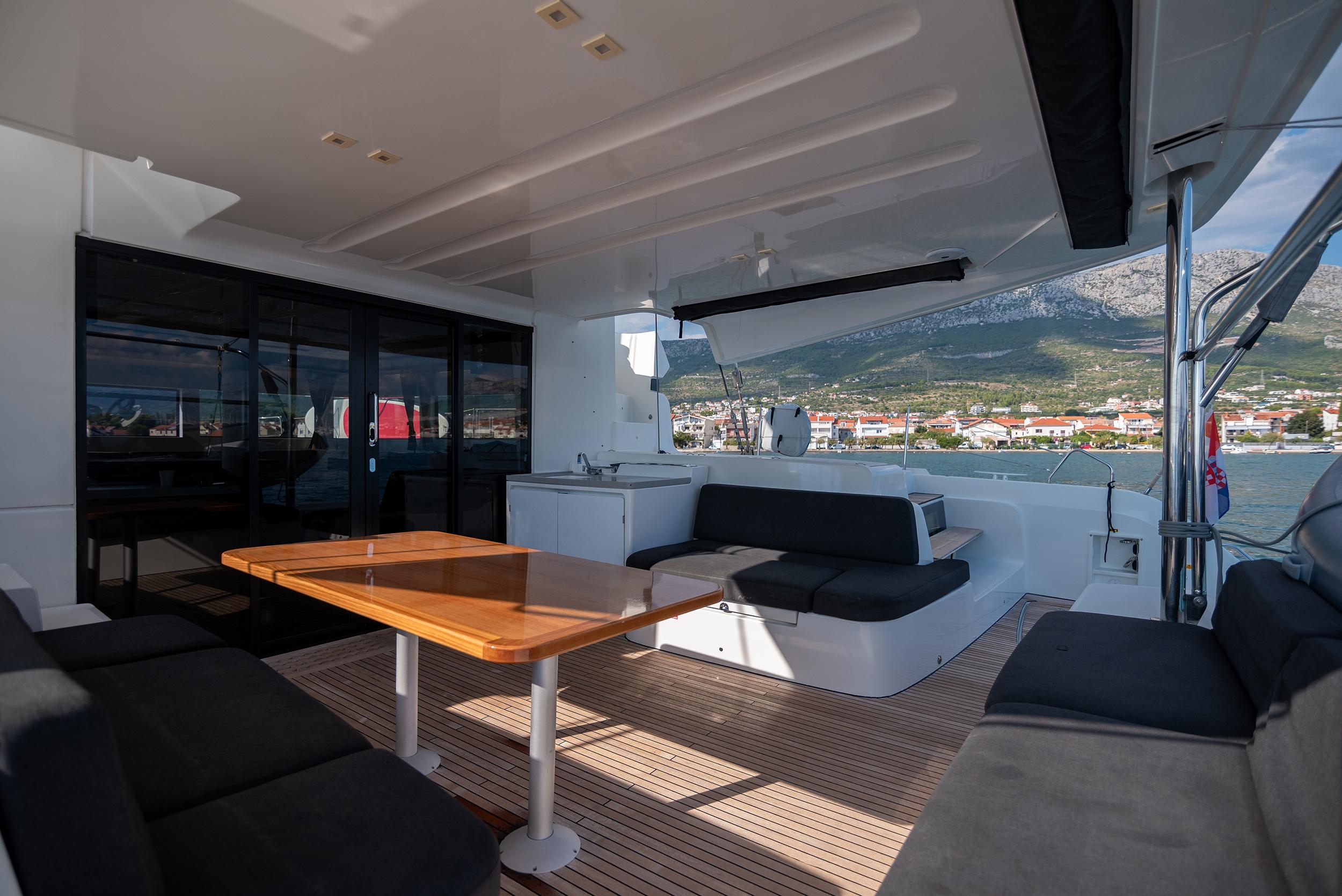 Lagoon 50 - 6 + 1 cab., picture 10