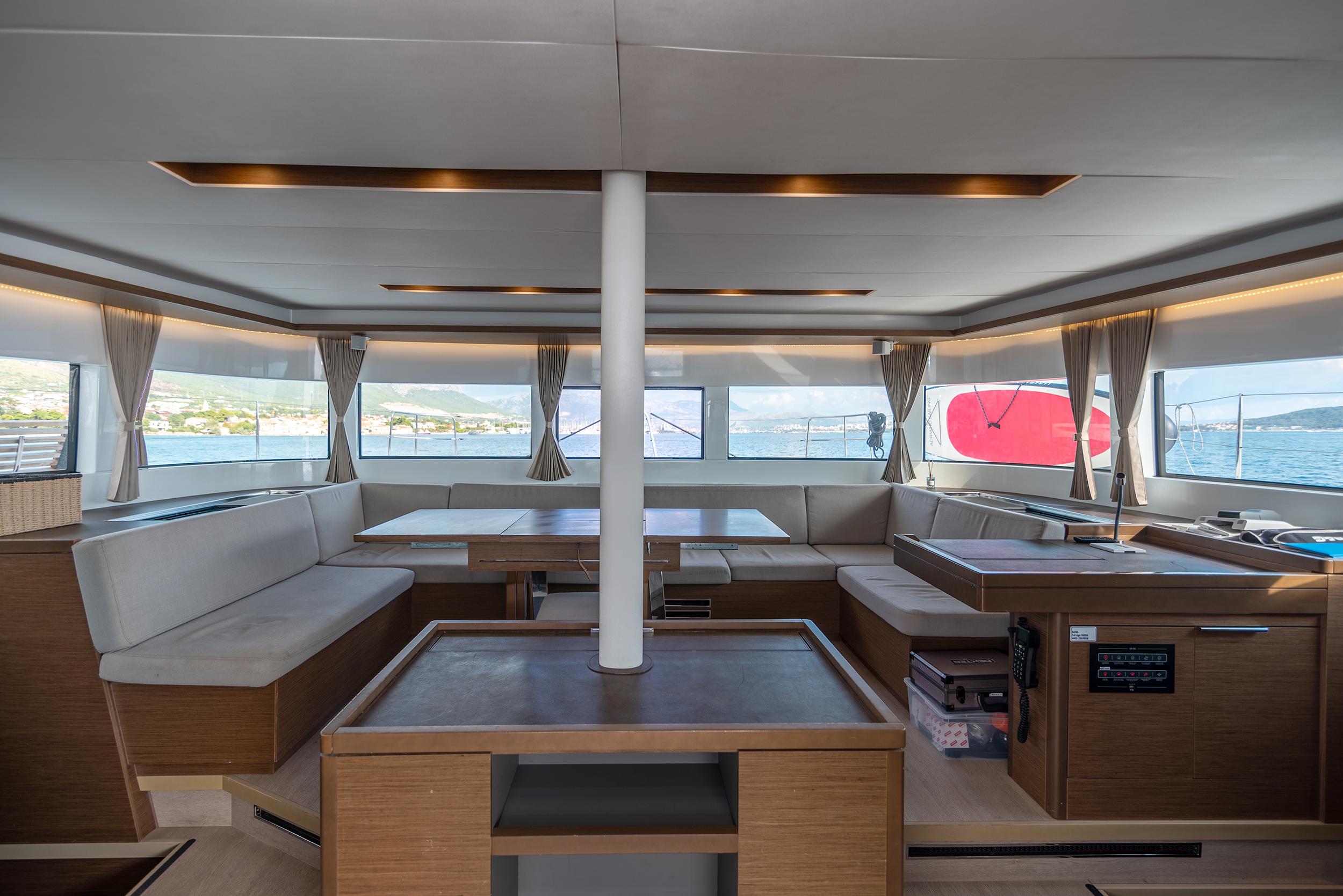 Lagoon 50 - 6 + 1 cab., picture 14