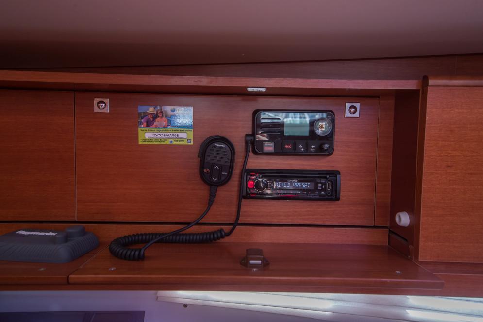 Dufour 460 GL, picture 6