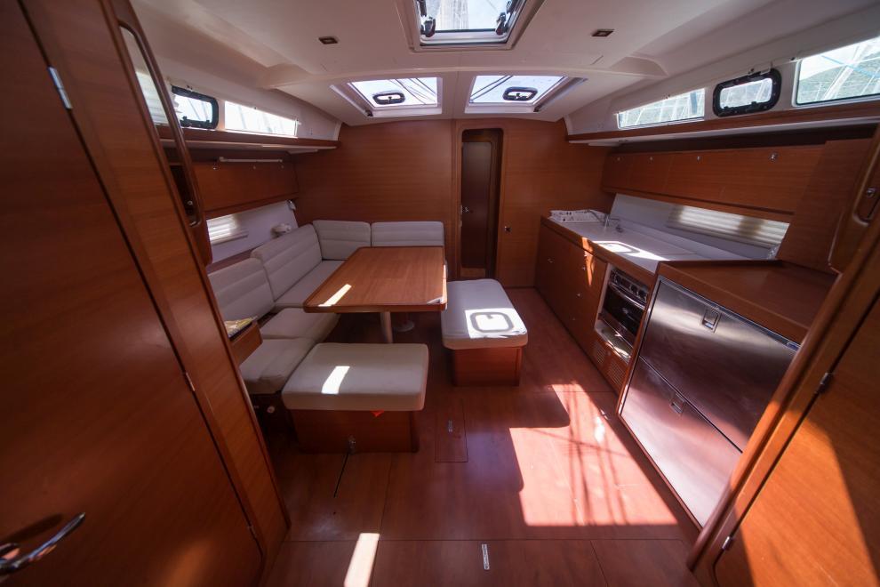 Dufour 460 GL, picture 8