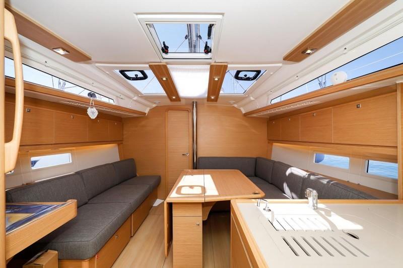 Dufour 390 GL, picture 8