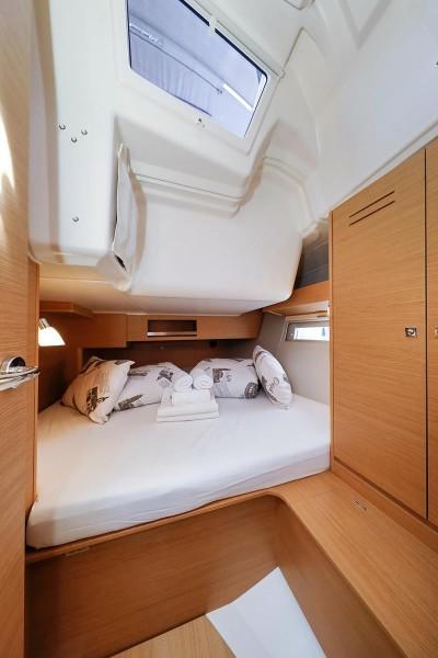 Dufour 390 GL, picture 11