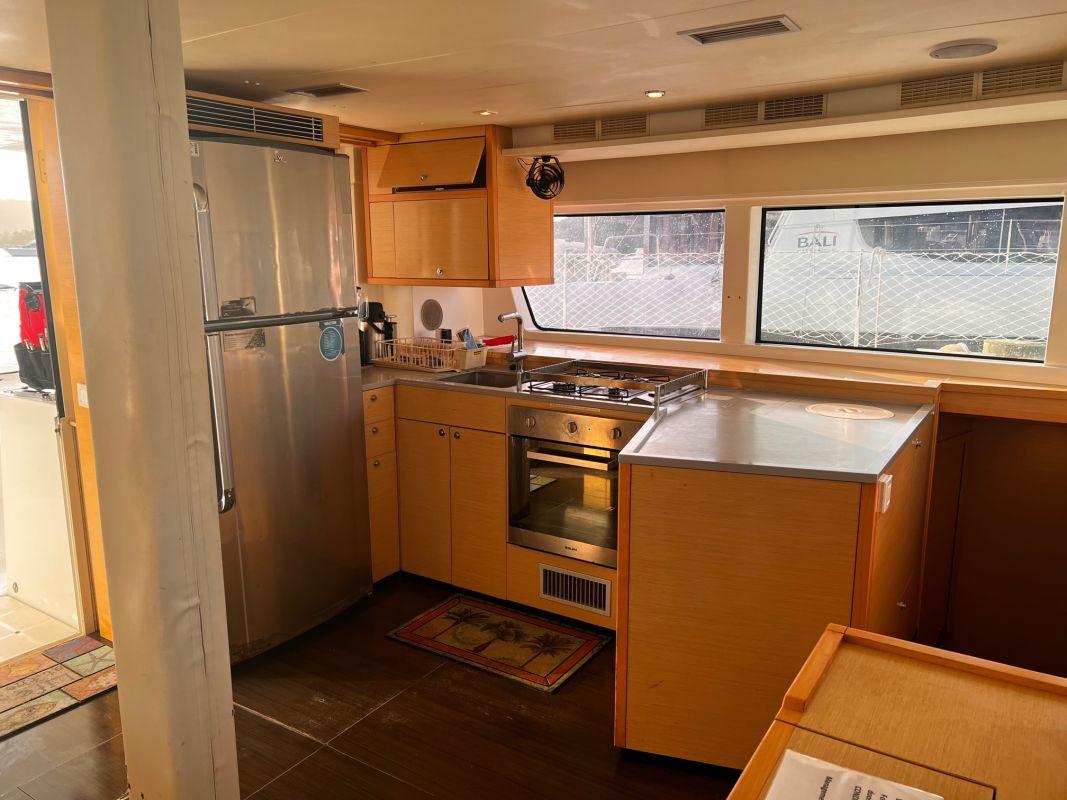 Lagoon 52 F - 6 + 2 cab., picture 6